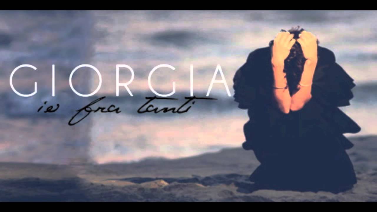 Giorgia, io fra tanti Lo screenshot del nuovo video di Giorgia