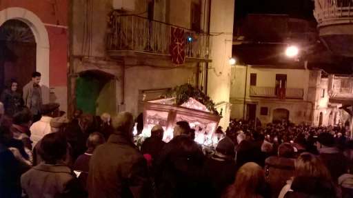 “processione